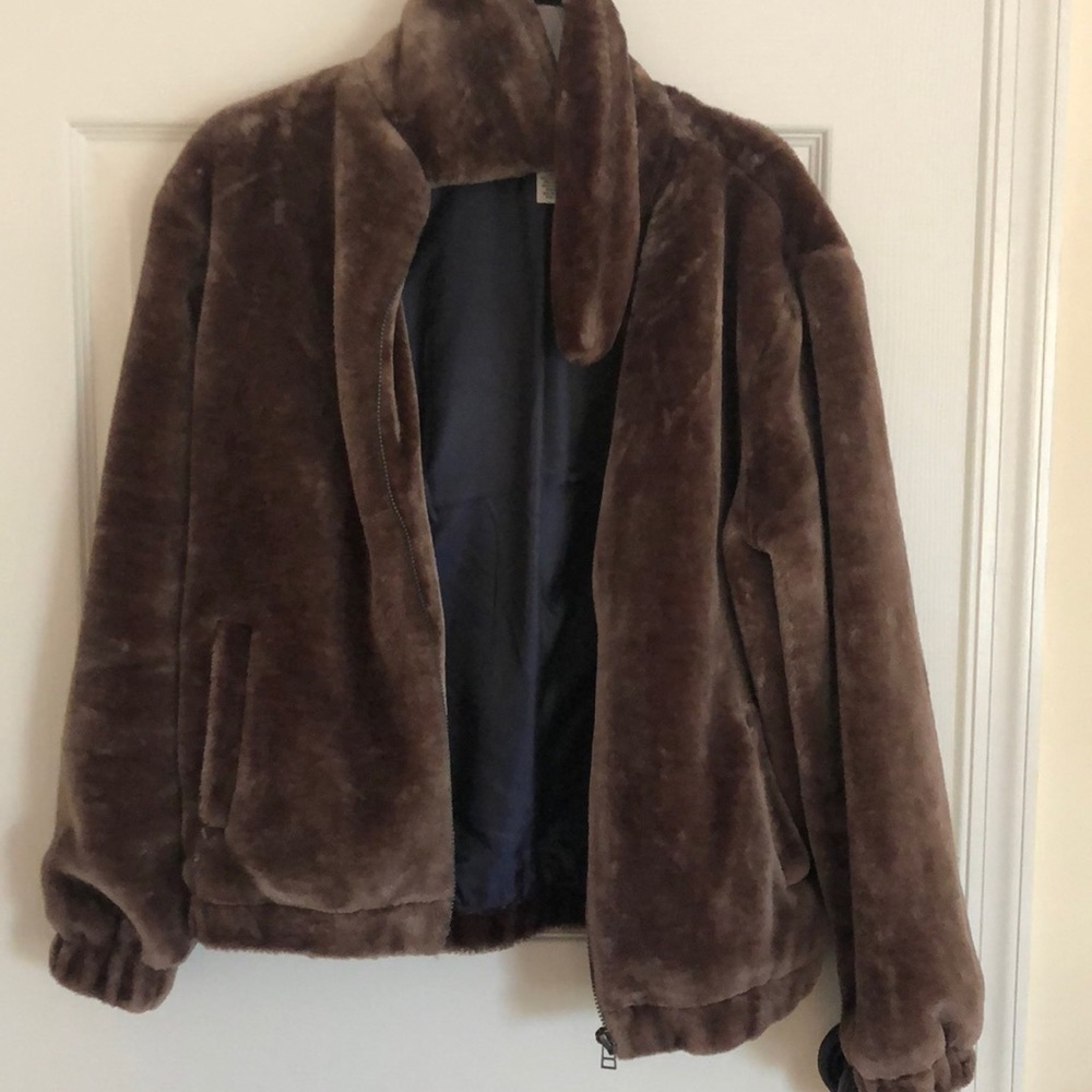 Soft Brown coat with pockets S